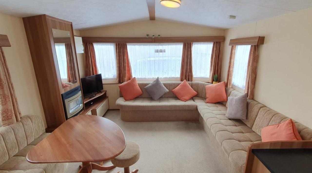 Olympic Holiday Caravan Hotel Selsey Exterior photo