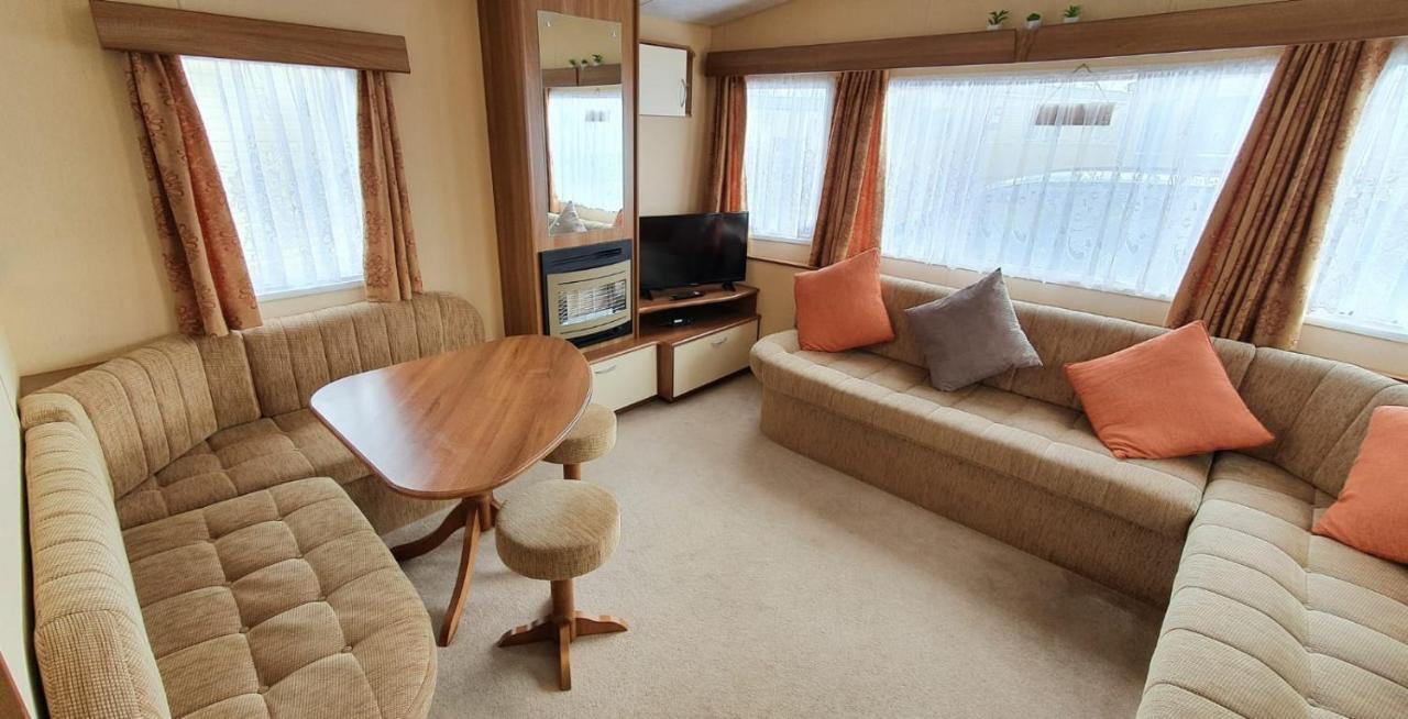 Olympic Holiday Caravan Hotel Selsey Exterior photo