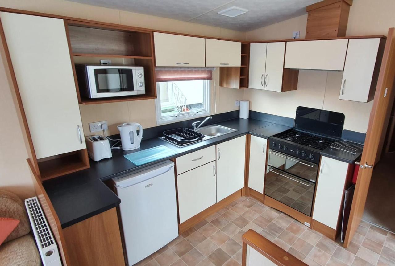Olympic Holiday Caravan Hotel Selsey Exterior photo