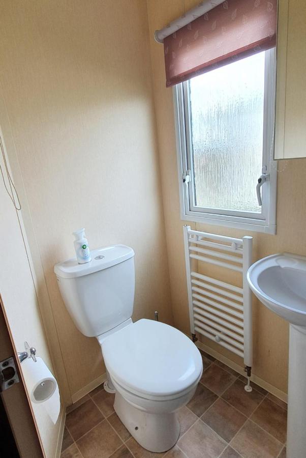 Olympic Holiday Caravan Hotel Selsey Exterior photo